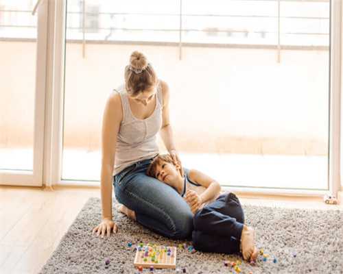 代助孕电话,卵巢蒂扭转怎么回事